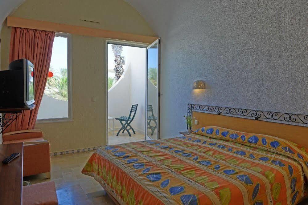 Hotel Meninx Djerba Triffa Exterior photo